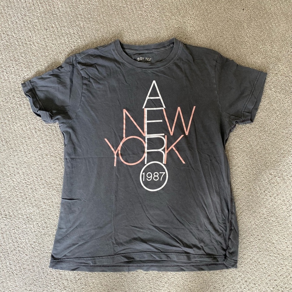 aeropostale gray graphic tshirt